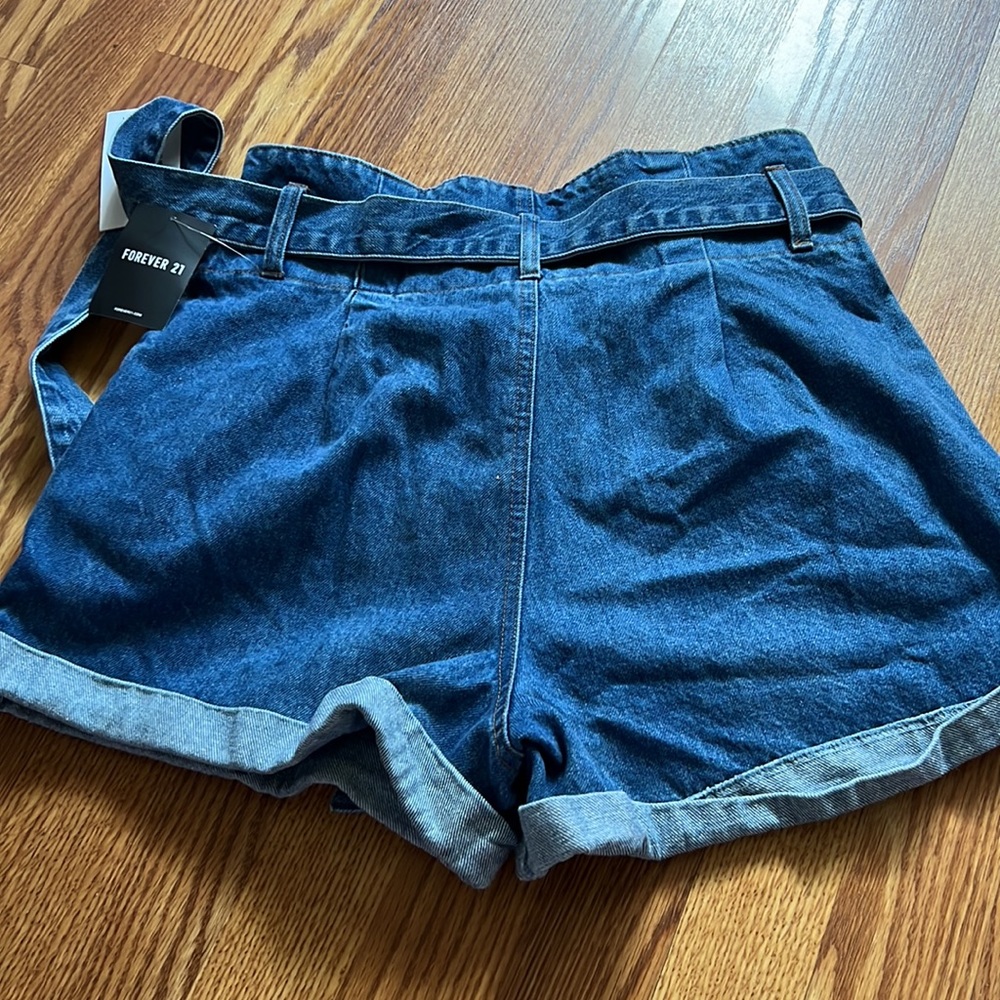 BLUE DENIM JEAN SHORTS - Picture 3 of 3